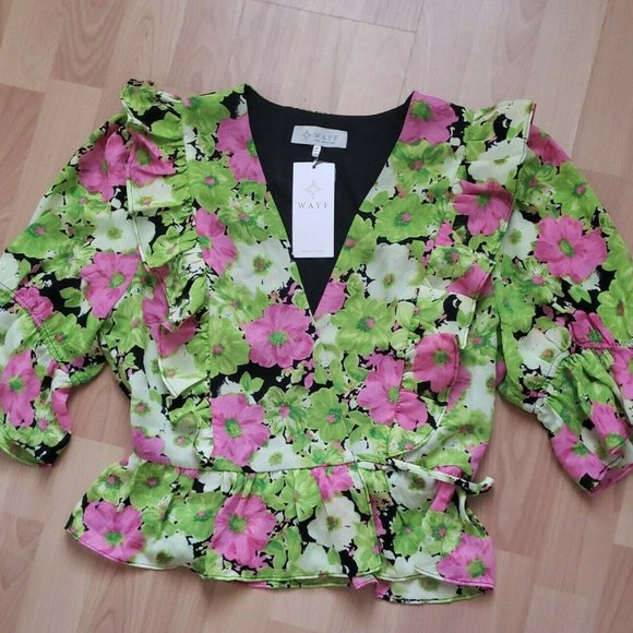 WAYF Floral Print Ruffle Wrap Top Size medium - Picture 1 of 5